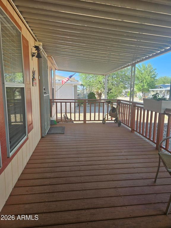 Image 3 of property listing at 708 S Shallow Brook Loop, Sierra Vista, AZ 85635