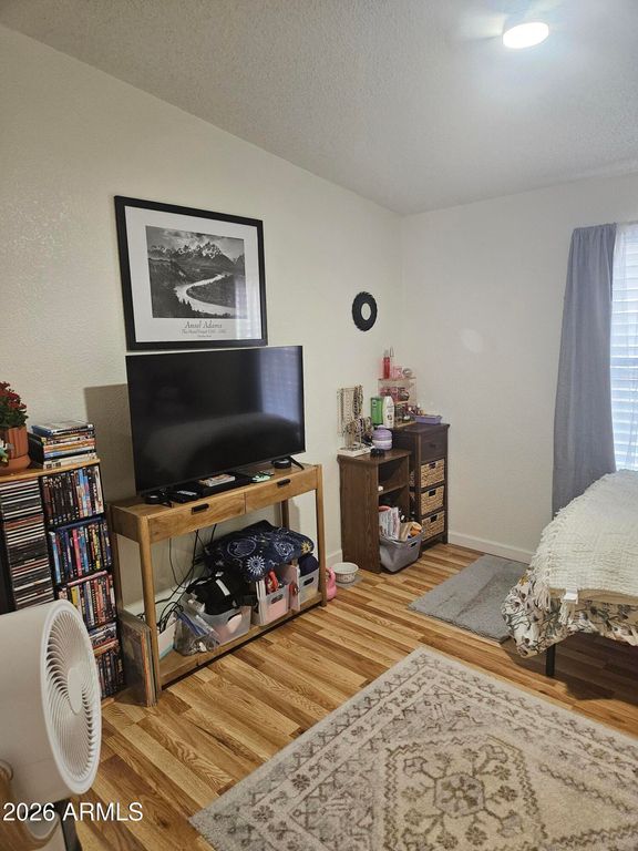 Image 33 of property listing at 708 S Shallow Brook Loop, Sierra Vista, AZ 85635