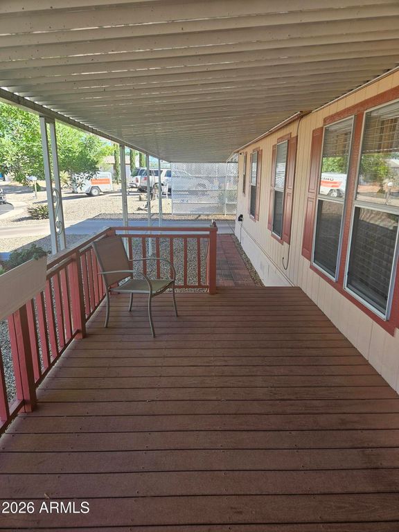 Image 4 of property listing at 708 S Shallow Brook Loop, Sierra Vista, AZ 85635
