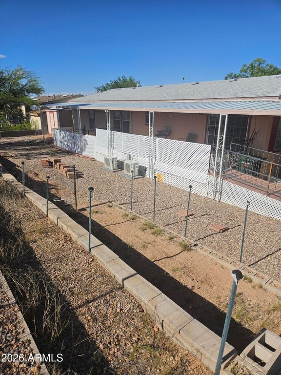 Image 41 of property listing at 708 S Shallow Brook Loop, Sierra Vista, AZ 85635