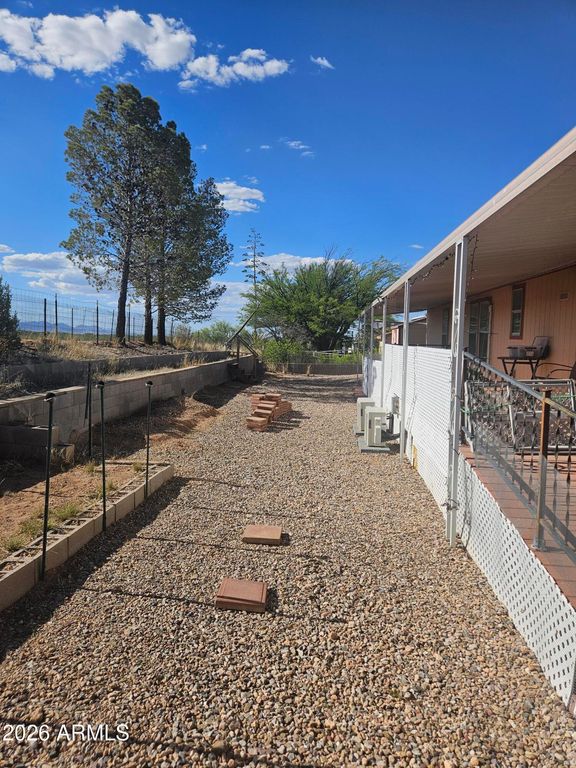 Image 43 of property listing at 708 S Shallow Brook Loop, Sierra Vista, AZ 85635