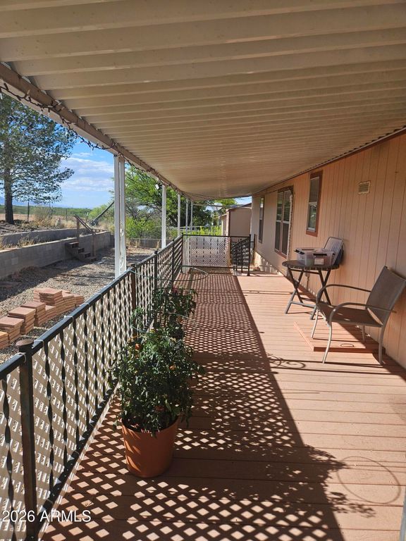 Image 45 of property listing at 708 S Shallow Brook Loop, Sierra Vista, AZ 85635