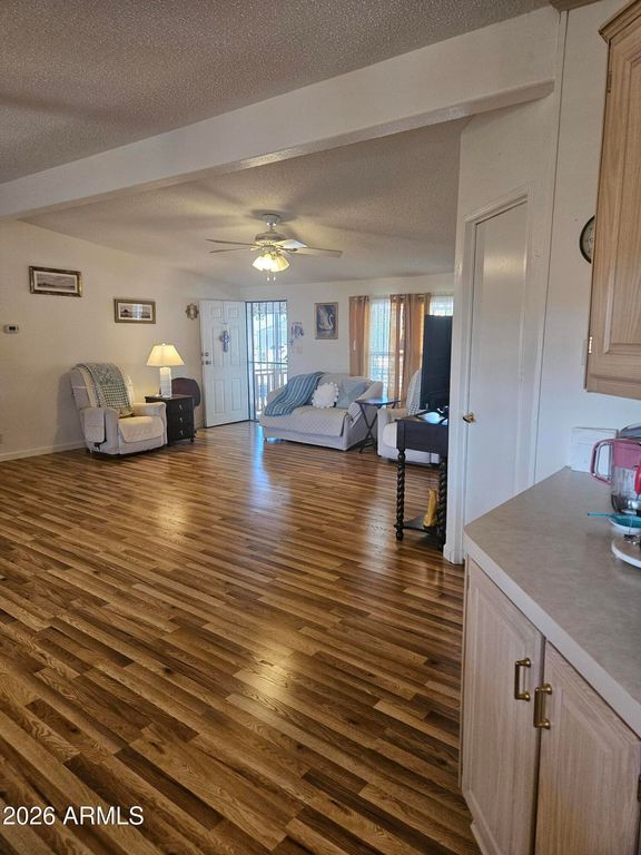 Image 9 of property listing at 708 S Shallow Brook Loop, Sierra Vista, AZ 85635