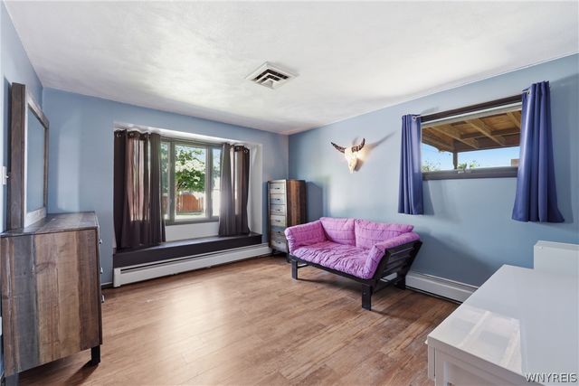 2702 Forest Avenue, Niagara Falls, NY 14301
