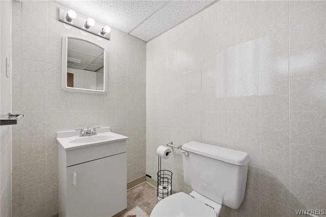 2702 Forest Avenue, Niagara Falls, NY 14301