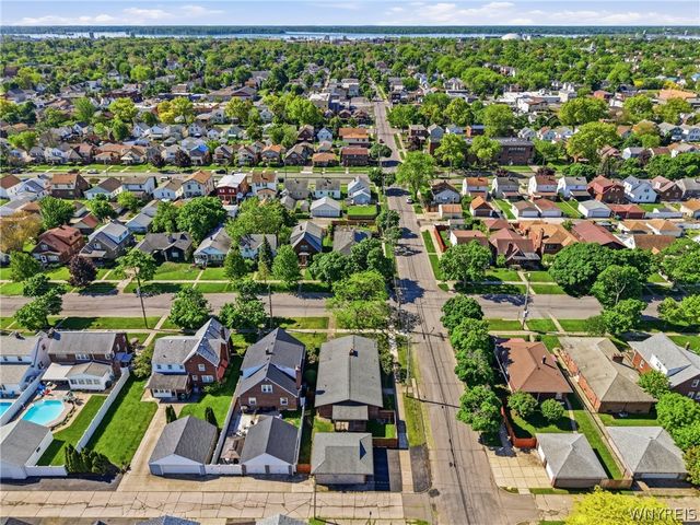 2702 Forest Avenue, Niagara Falls, NY 14301