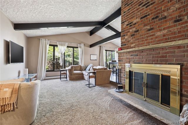 2702 Forest Avenue, Niagara Falls, NY 14301