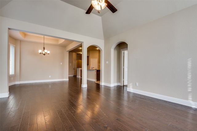 309 Harcourt Avenue, Mckinney, TX 75072
