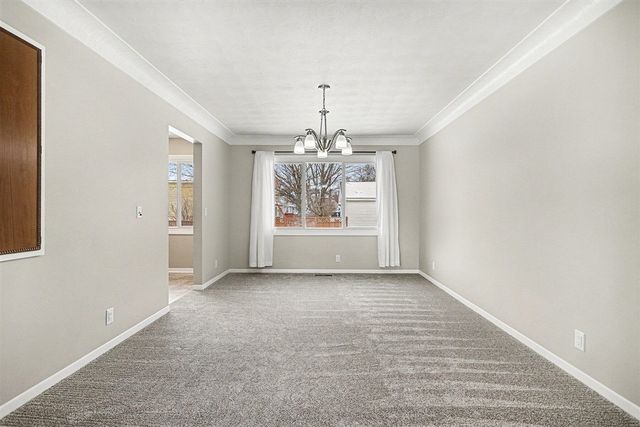 305 E 3rd Street, Lawton, MI 49065