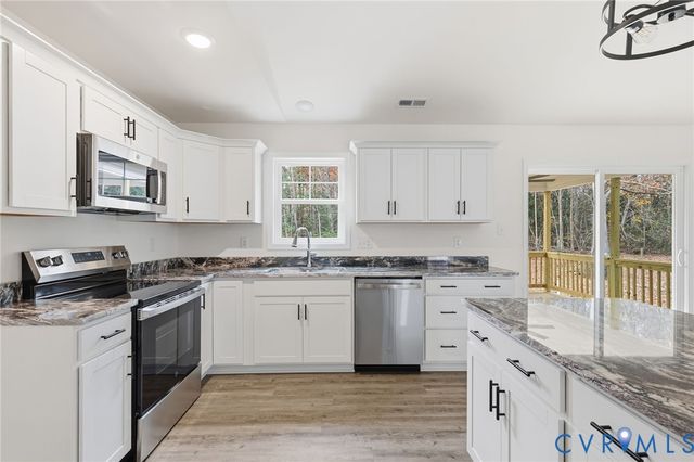 3645 GILL St, Chester, VA 23831