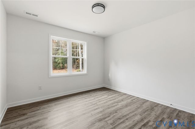 3645 GILL St, Chester, VA 23831