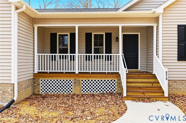 3645 GILL St, Chester, VA 23831