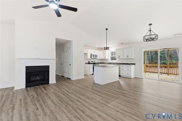 3645 GILL St, Chester, VA 23831