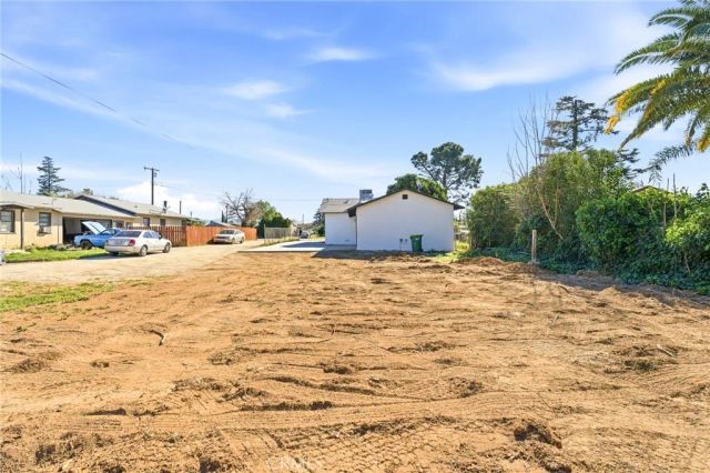 713 Michigan, Beaumont, CA 92223