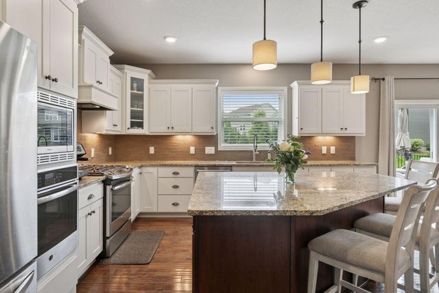 4418 Ashton Curve, Woodbury, MN 55129