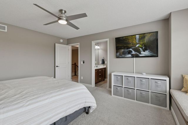 4418 Ashton Curve, Woodbury, MN 55129