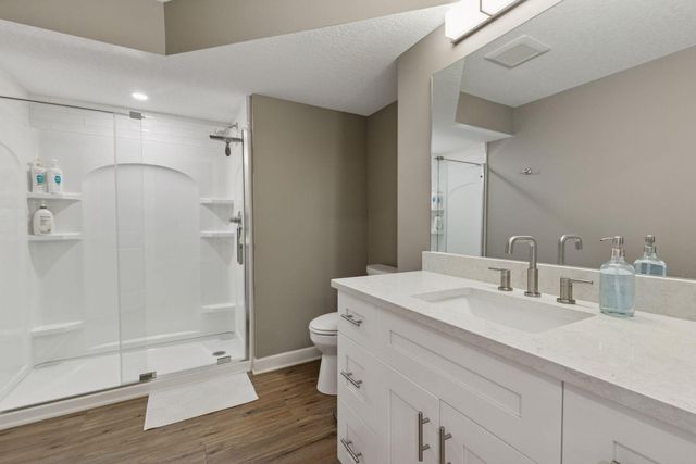 4418 Ashton Curve, Woodbury, MN 55129