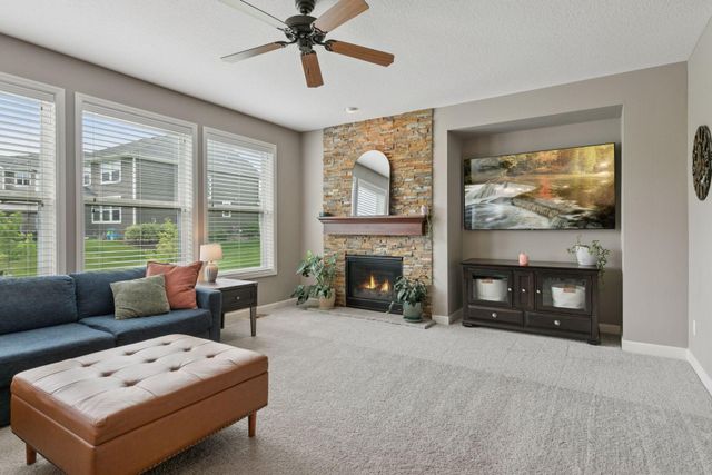 4418 Ashton Curve, Woodbury, MN 55129