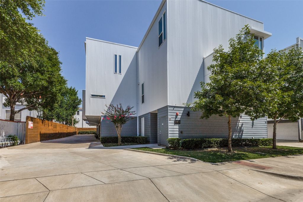 3816 San Jacinto Street 309, Dallas, TX 75204