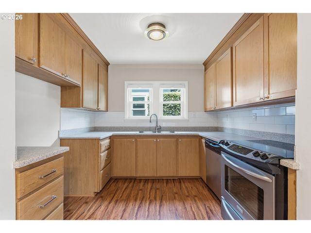 5815 Ne 26TH Ave, Portland, OR 97211