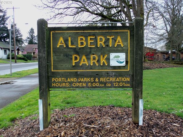 5815 Ne 26TH Ave, Portland, OR 97211
