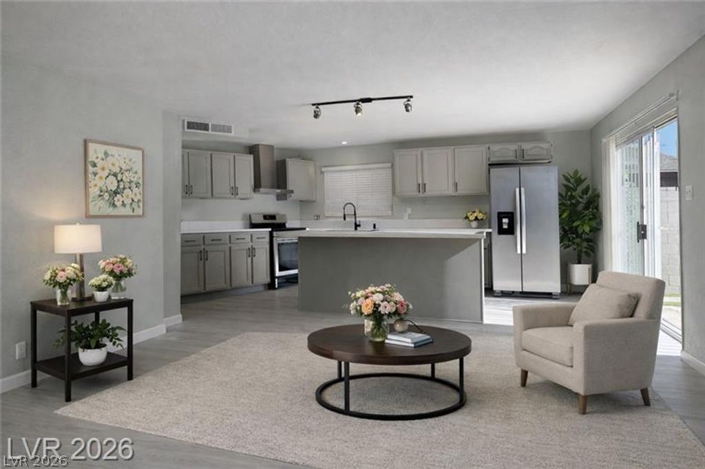 6489 Bugbee Avenue, Las Vegas, NV 89103 — photo 2