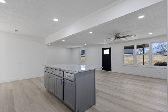 711 Walter, Athens, TN 37303