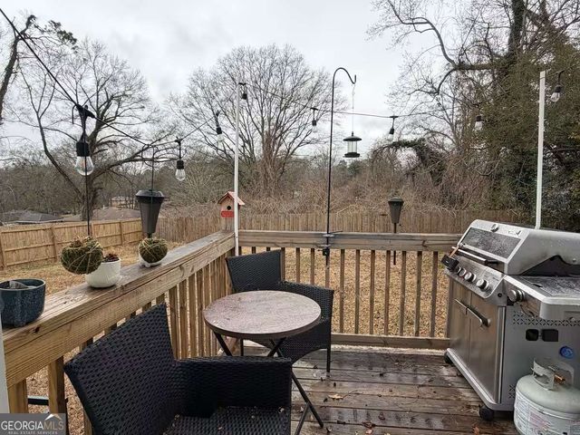 2301 Amber Way, Decatur, GA 30032