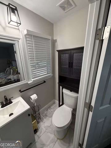 2301 Amber Way, Decatur, GA 30032