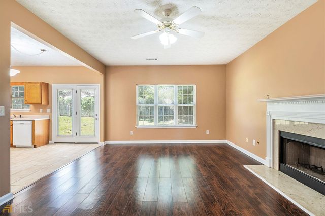4313 Catalpa Court, Ellenwood, GA 30294