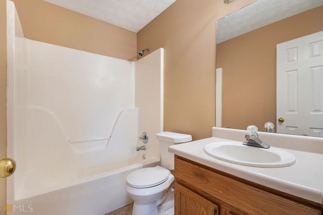 4313 Catalpa Court, Ellenwood, GA 30294