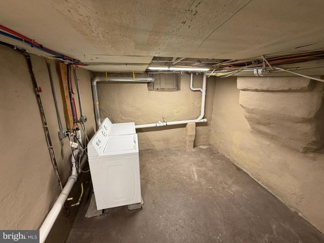 134 W AIRY ST, Norristown, PA 19401