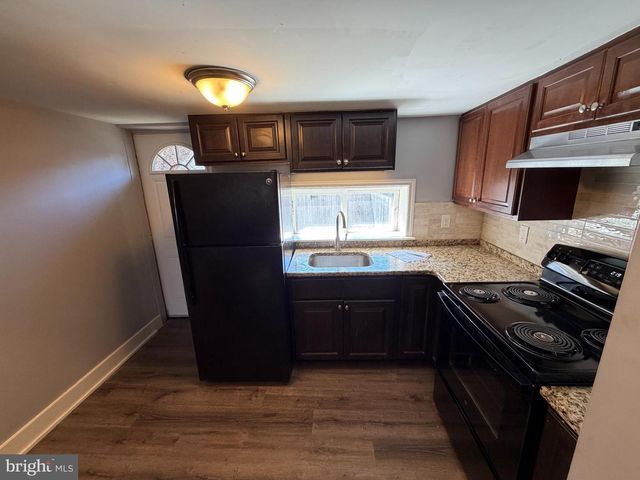 134 W AIRY ST, Norristown, PA 19401