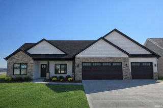 5253 Fair Creek Run, Fort Wayne, IN 46818