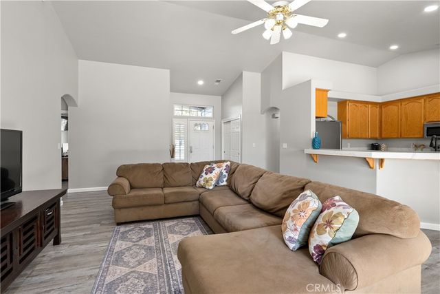 1555 Champlain Way, Chico, CA 95973