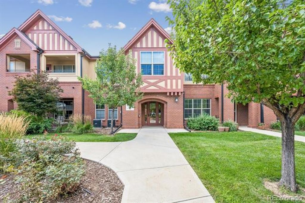 1379 Charles Drive D5, Longmont, CO 80503