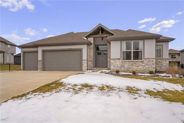 16543 S Legler Street, Olathe, KS 66062