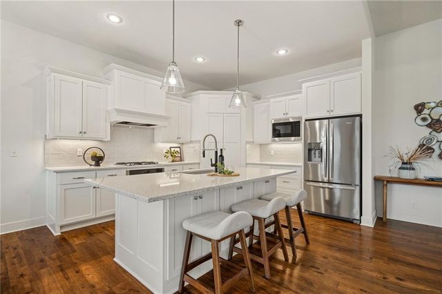 16543 S Legler Street, Olathe, KS 66062