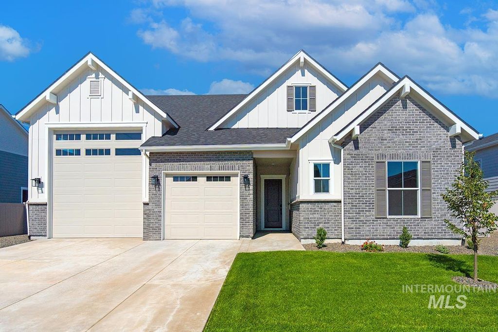 1231 Stirling Meadows Ct, Middleton, ID 83644
