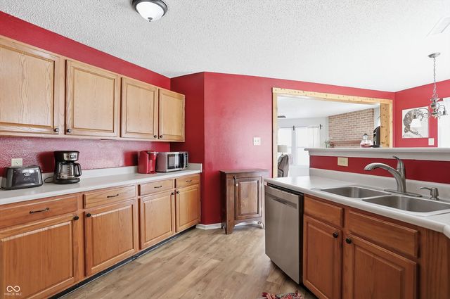 9949 Blue Ridge Way, Indianapolis, IN 46234