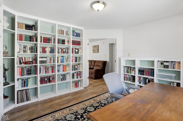 9949 Blue Ridge Way, Indianapolis, IN 46234