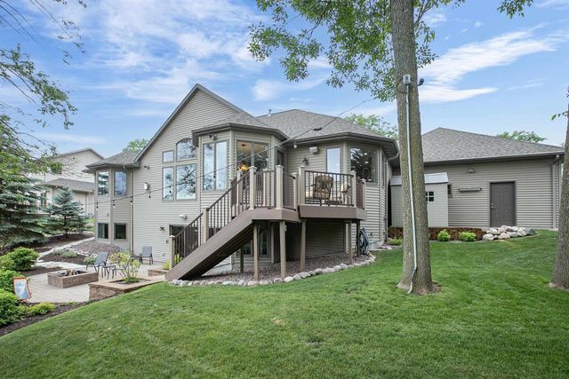 621 GLENVIEW AVENUE, Combined Locks, WI 54113