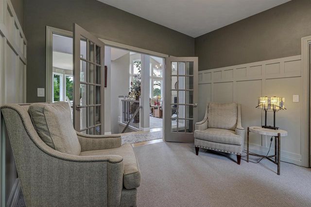 621 GLENVIEW AVENUE, Combined Locks, WI 54113