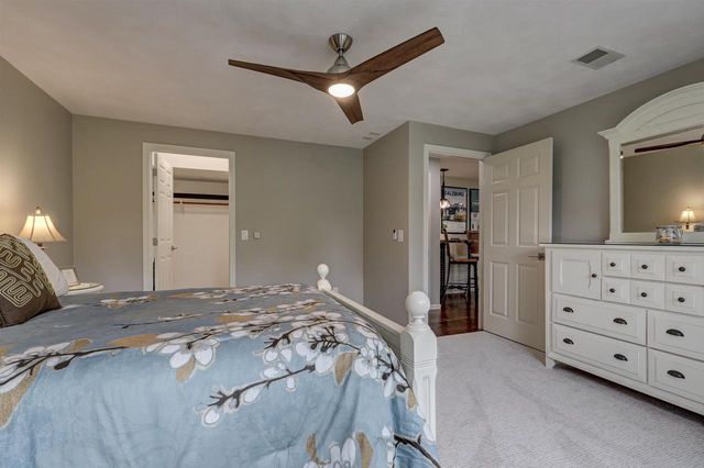 621 GLENVIEW AVENUE, Combined Locks, WI 54113