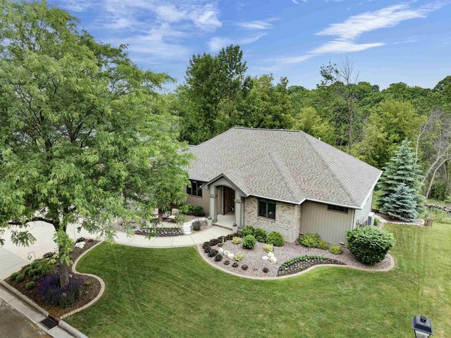 621 GLENVIEW AVENUE, Combined Locks, WI 54113