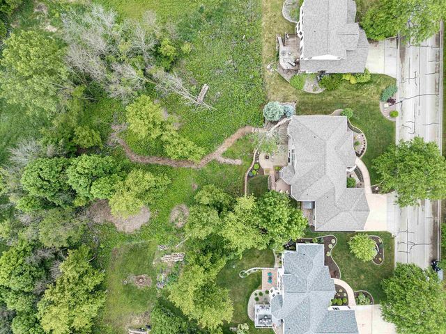 621 GLENVIEW AVENUE, Combined Locks, WI 54113