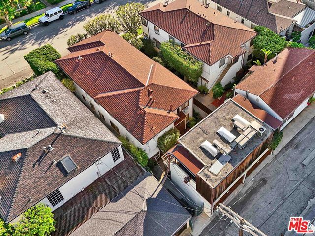 10357 Ashton Avenue, Los Angeles, CA 90024