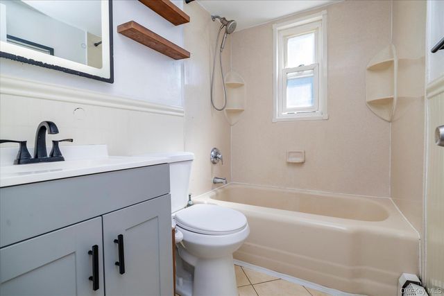 729 Arcadian Avenue, Valley Stream, NY 11580
