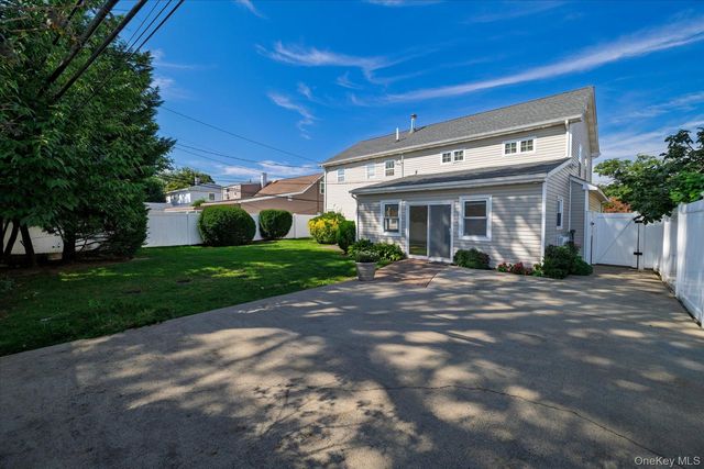 729 Arcadian Avenue, Valley Stream, NY 11580
