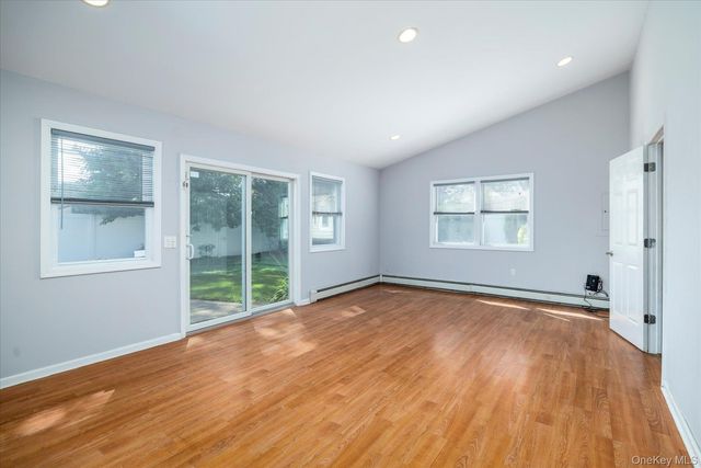 729 Arcadian Avenue, Valley Stream, NY 11580